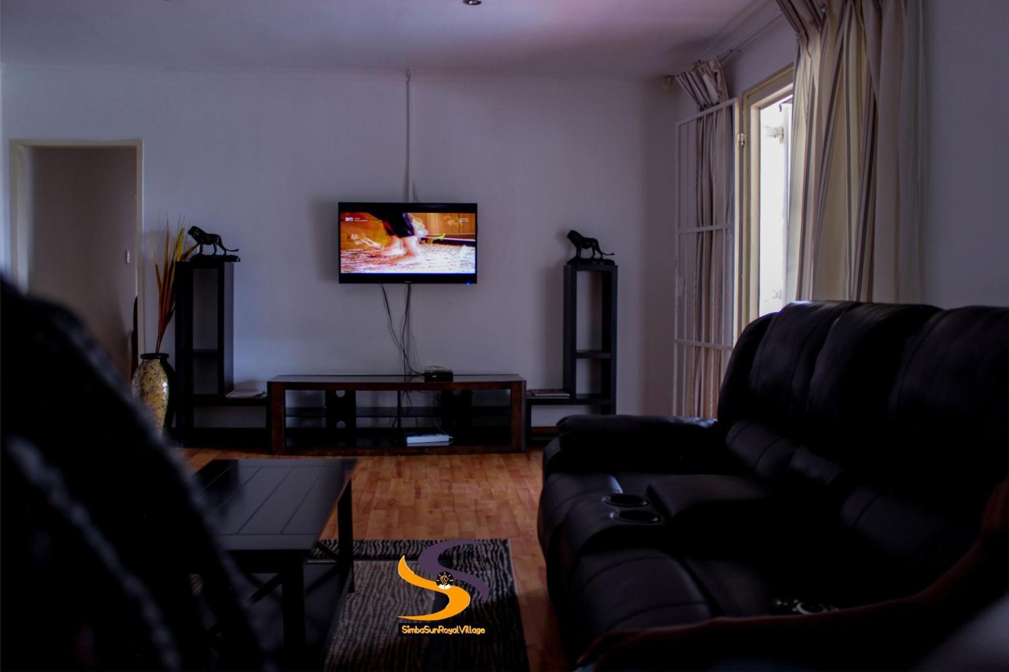 Simbasun Cottages Midrand Buitenkant foto