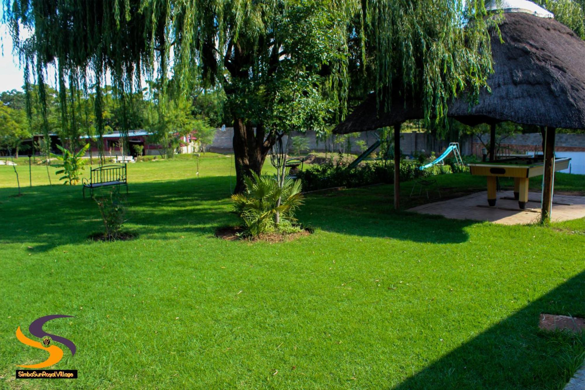 Simbasun Cottages Midrand Buitenkant foto