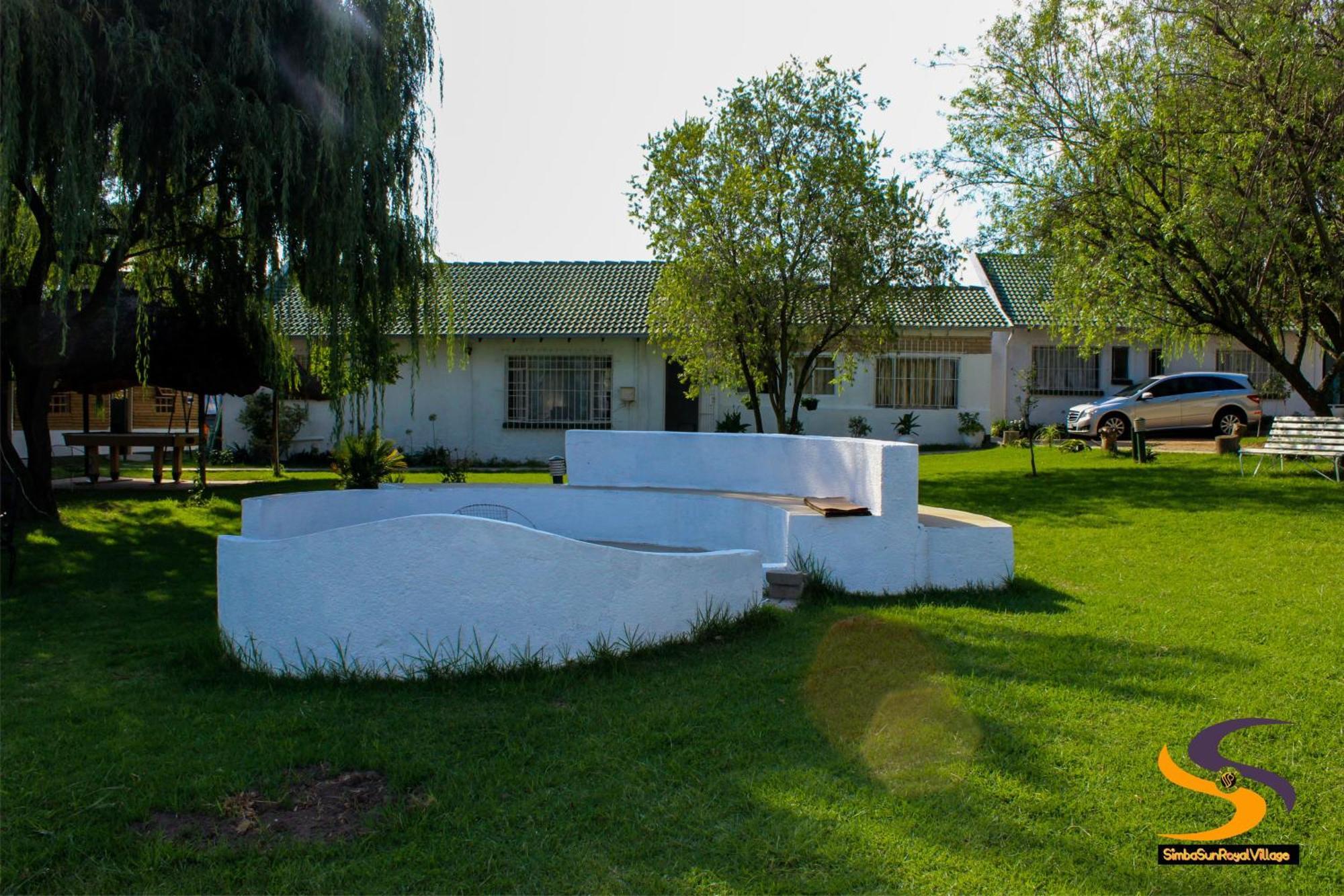 Simbasun Cottages Midrand Buitenkant foto